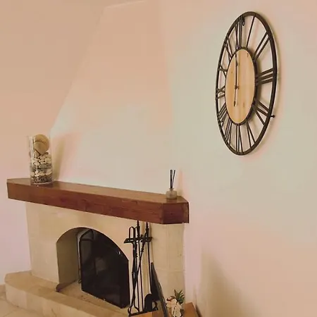 Vikla House *