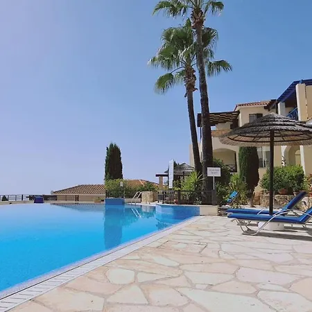 Vikla House Holiday home *